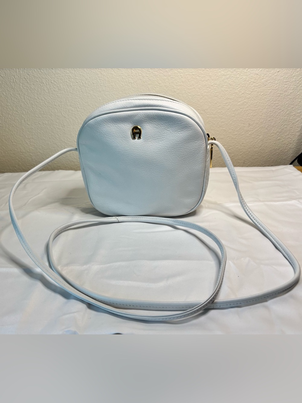 Etienne Aigner White Leather Crossbody Camera Dome Bag with Gold Hardware